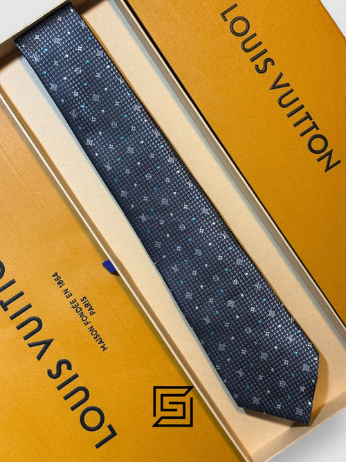 Louis Vuitton - Grey LV Big Pattern With Dots Italian Style