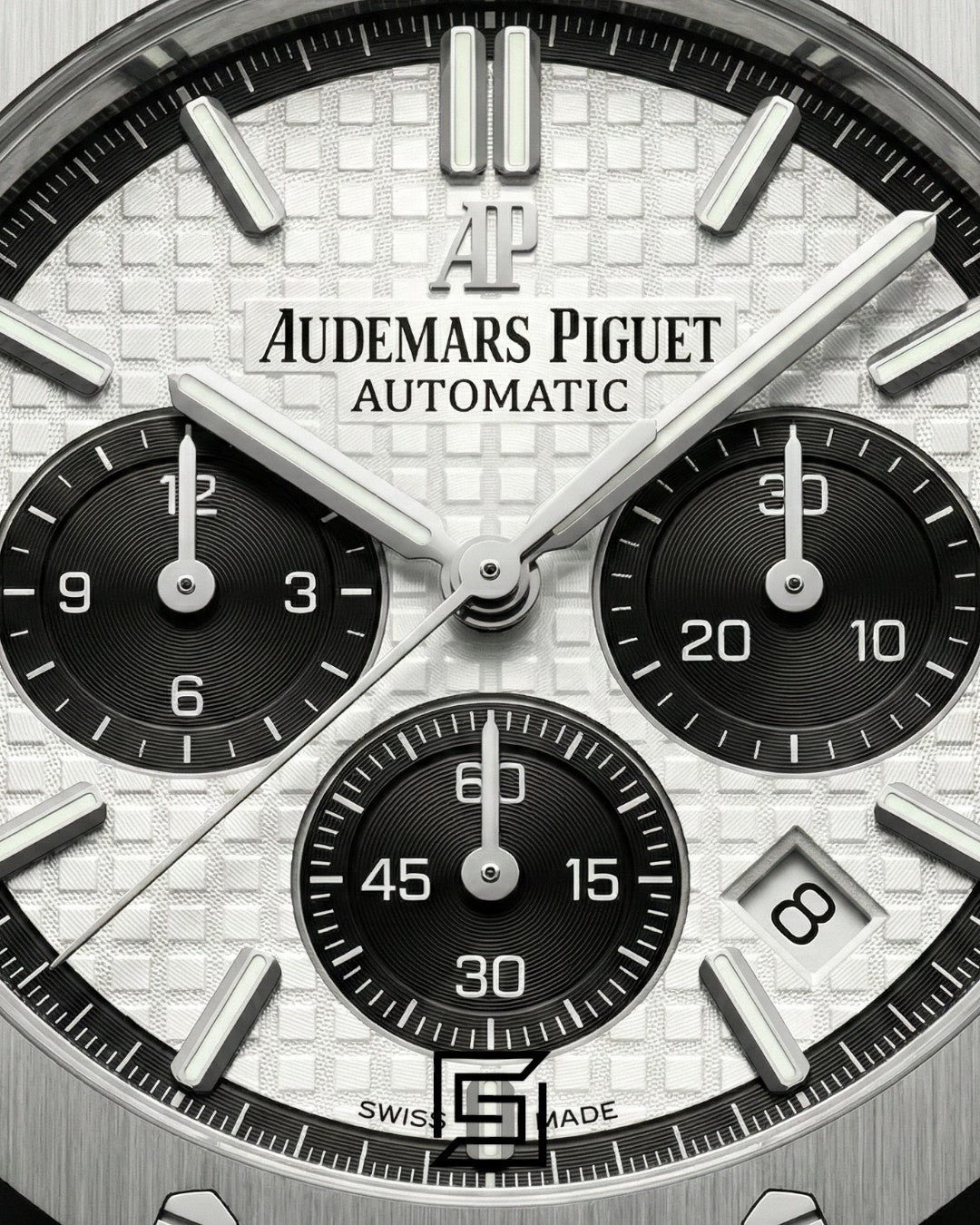 Audemars Piguet Royal Oak Chronograph – Panda Dial – Stainless Steel – Japanese Quartz