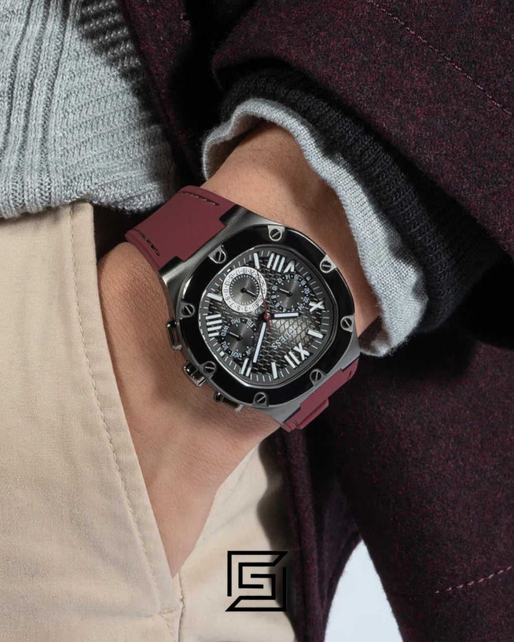 GUESS MEN GUN Tone Analog Band Color MAROON WATCH GW0571G4