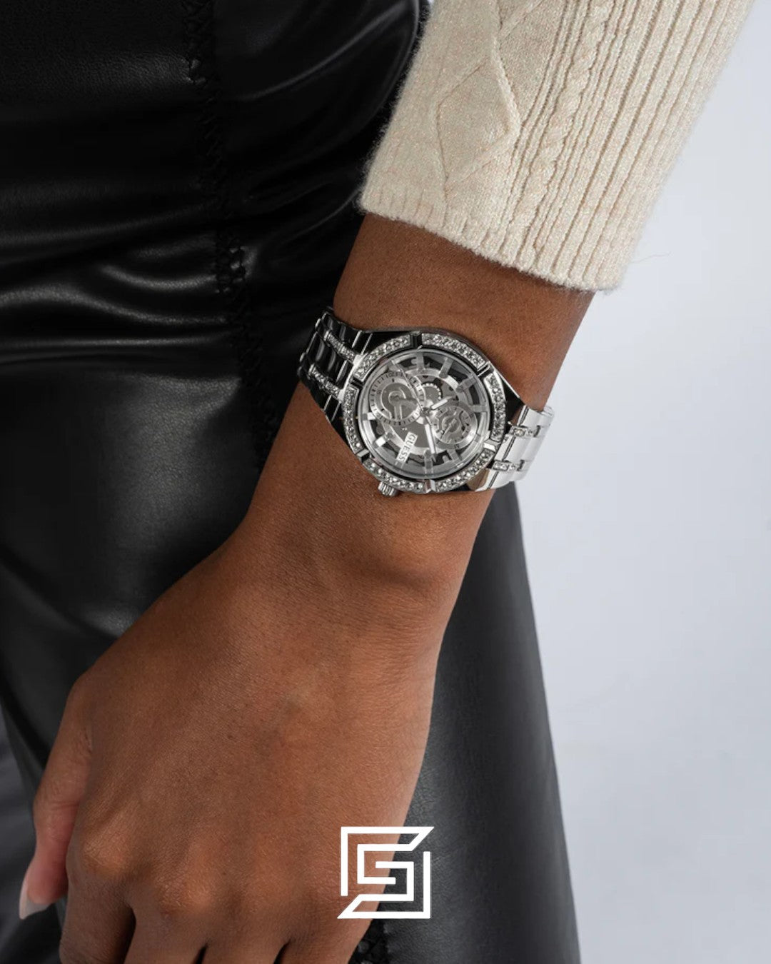 GUESS Ladies SILVER Tone Analog Watch GW0604L1