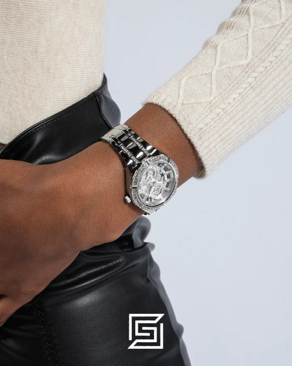 GUESS Ladies SILVER Tone Analog Watch GW0604L1