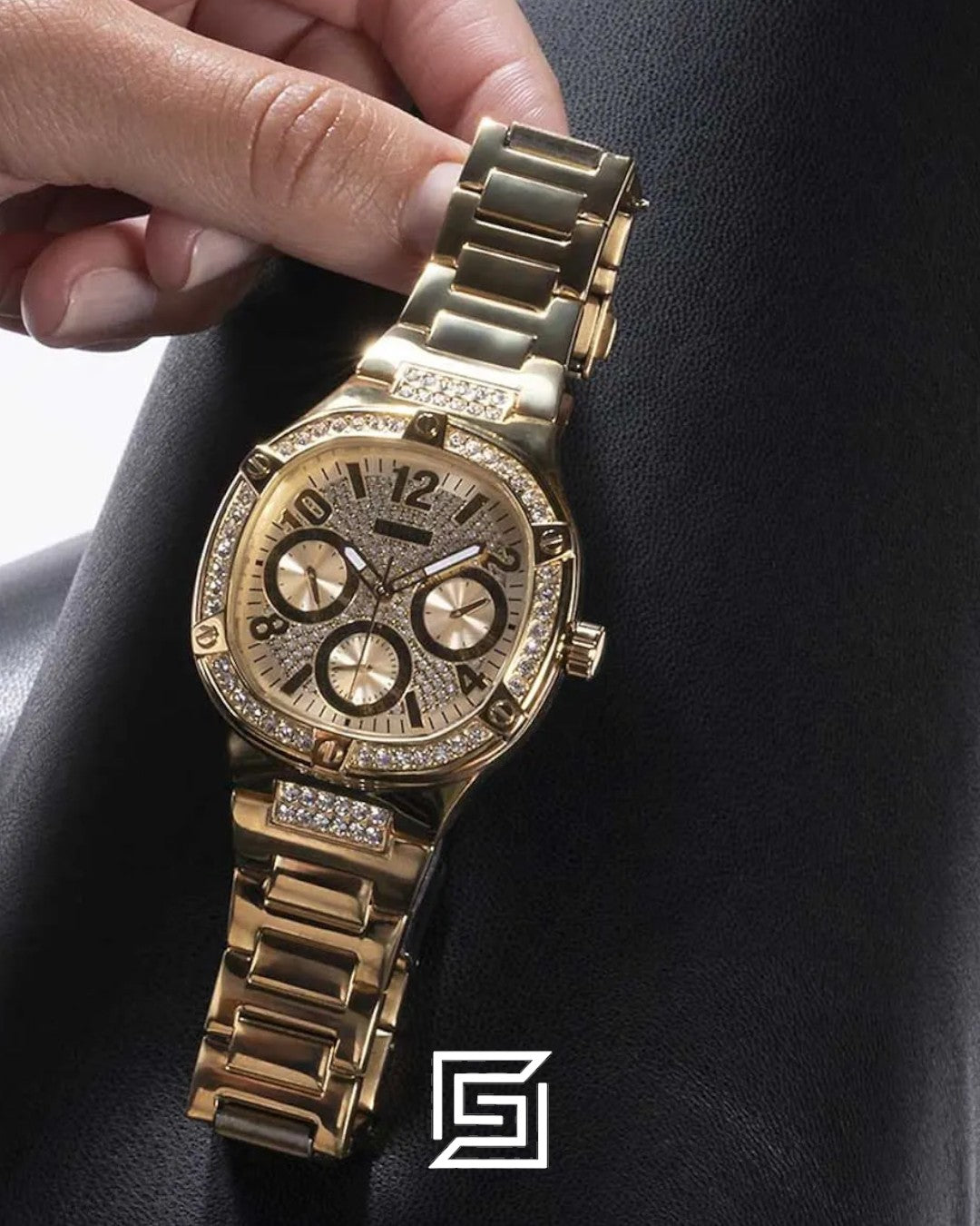 GUESS Ladies Gold Tone Analog Watch GW0558L2