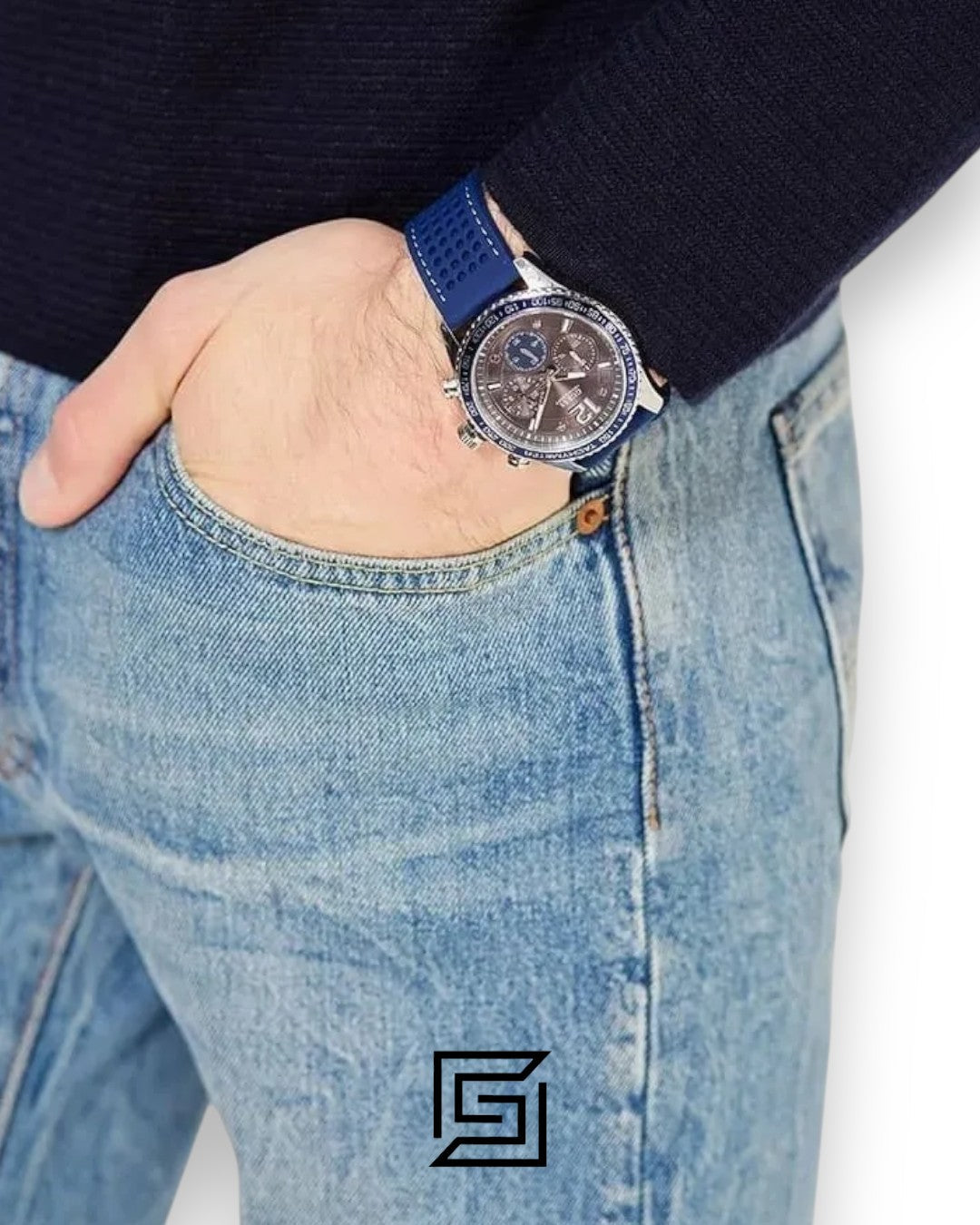 Guess W0971G2 Men's Blue Silicone Chronograph Grey Dial Watch