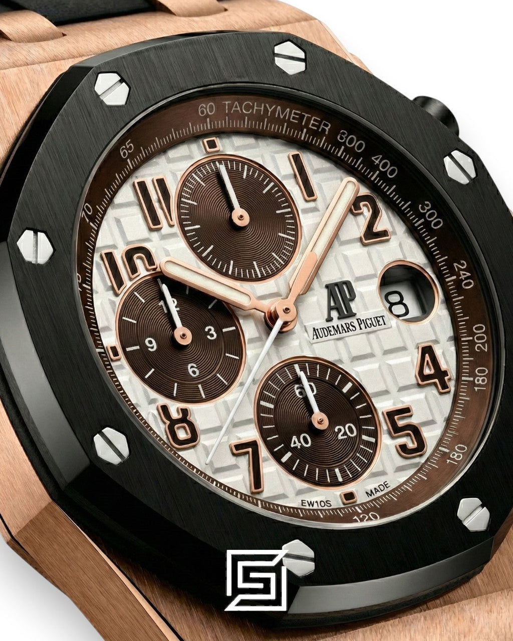 Audemars Piguet Royal Oak Offshore Chronograph – Rose Gold & White Dial – Rubber Strap – Japanese Quartz