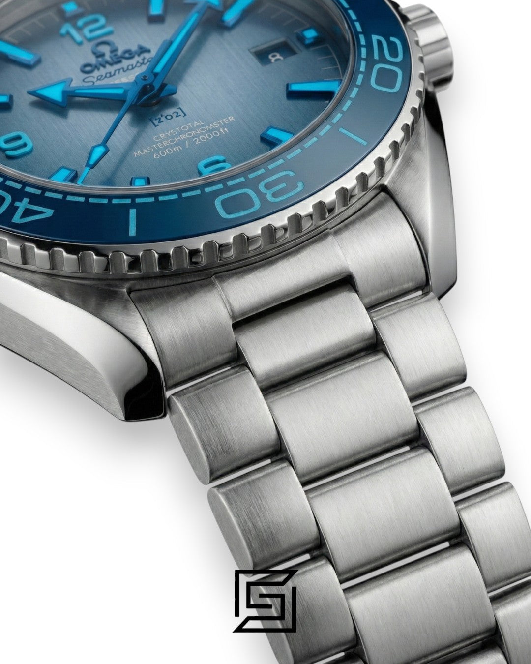 Omega Seamaster Planet Ocean Arctic Blue Edition – Automatic Diver’s 600M Steel Watch