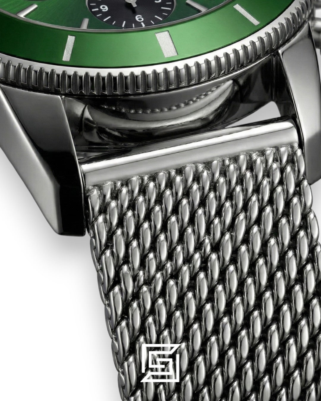 Breitling Superocean Chronograph – Green Dial – Mesh Bracelet – Japanese Quartz Down counters